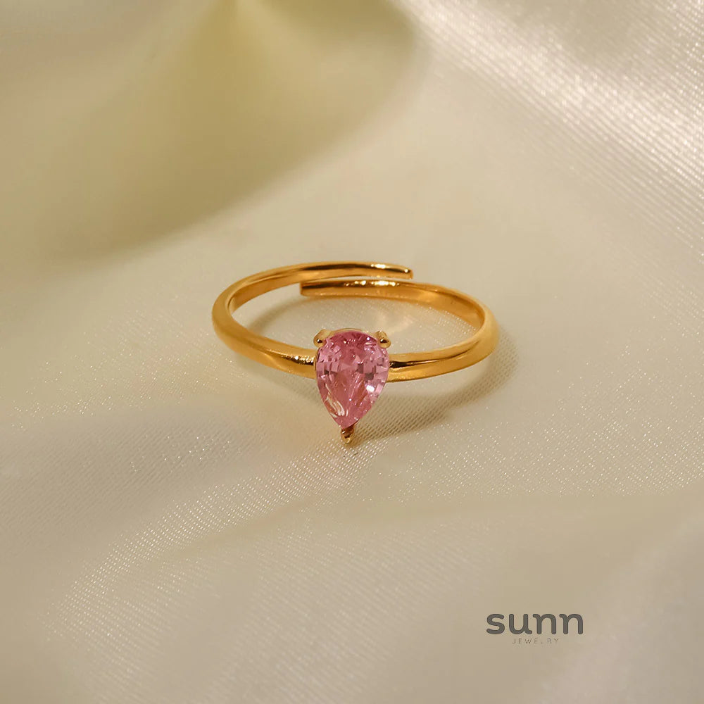 Adrina Waterdrop Zirconia Ring