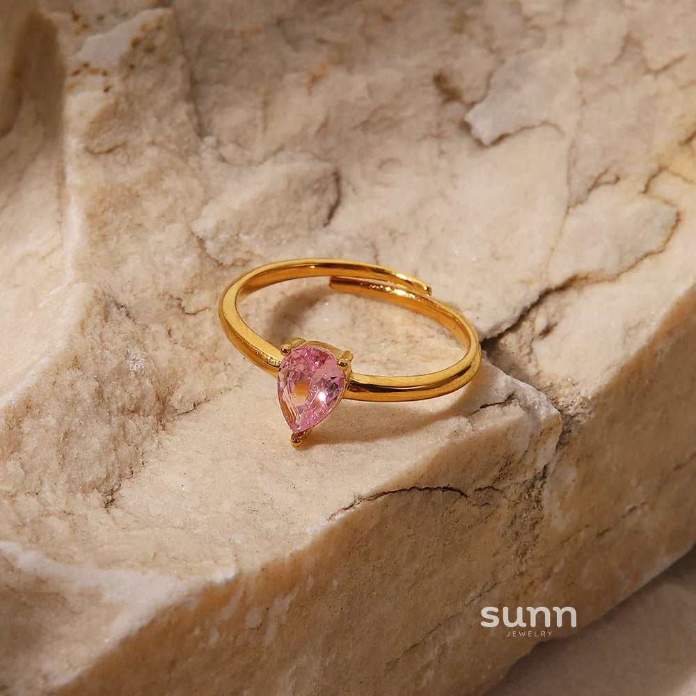 Adrina Waterdrop Zirconia Ring