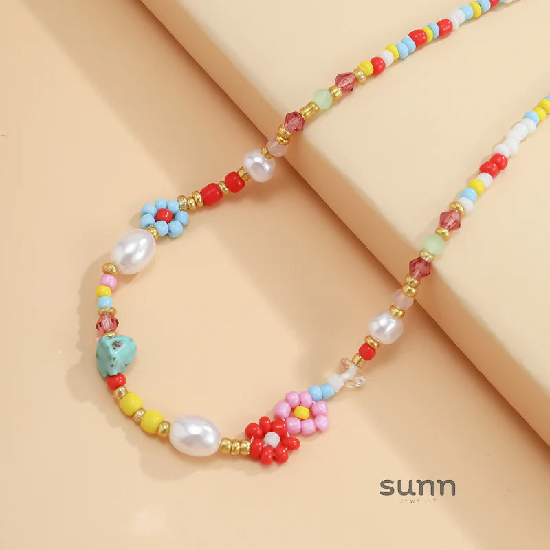 Aella Daisy Beaded Choker