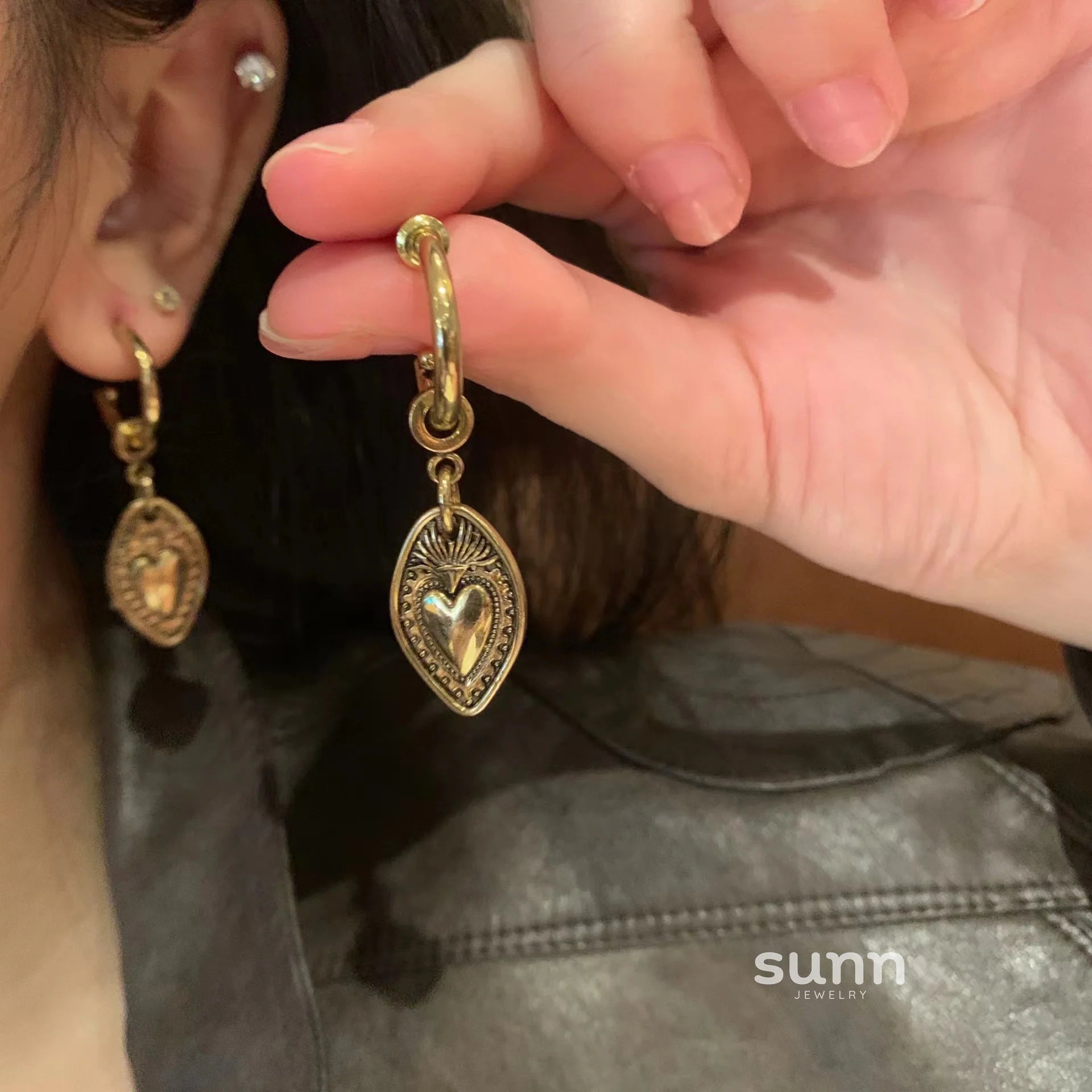 Aerin Vintage Heart Shield Earrings