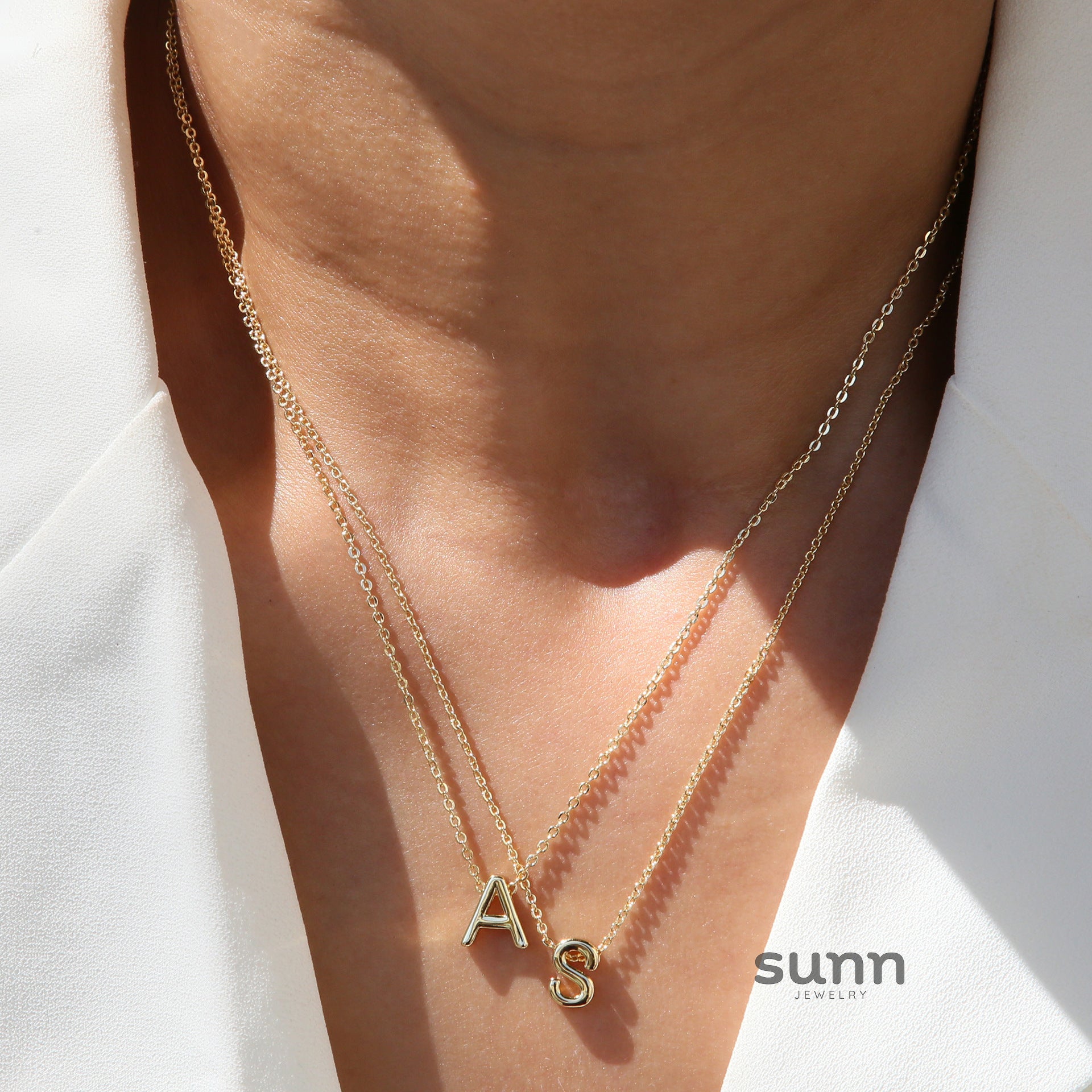 Agnes Initial Pendant Necklace [8PFS132A]