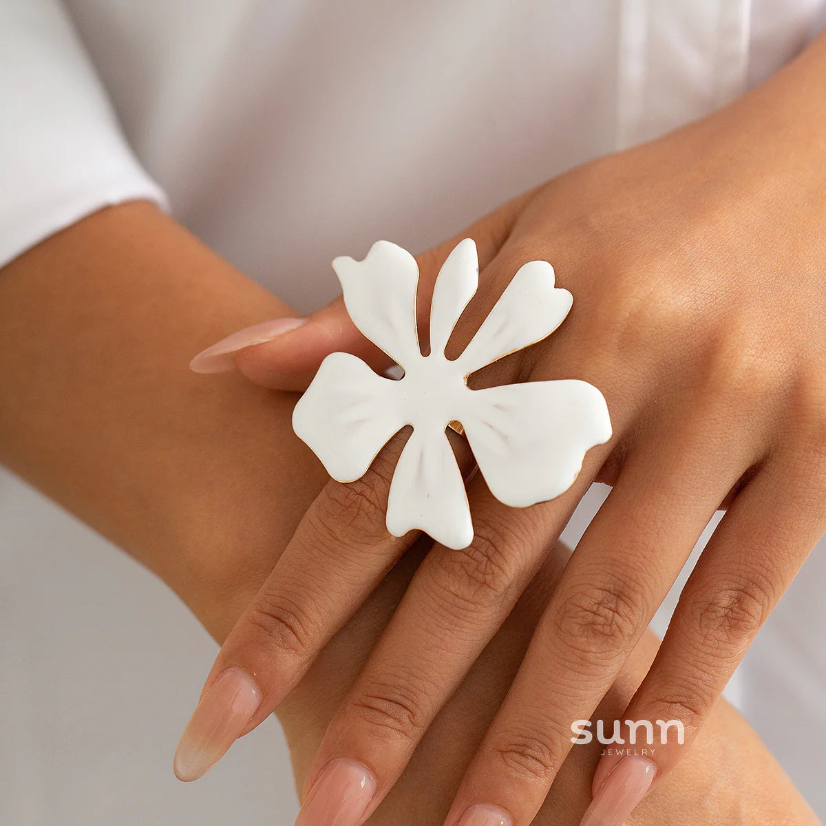 Ahaana Enamel Flower Ring