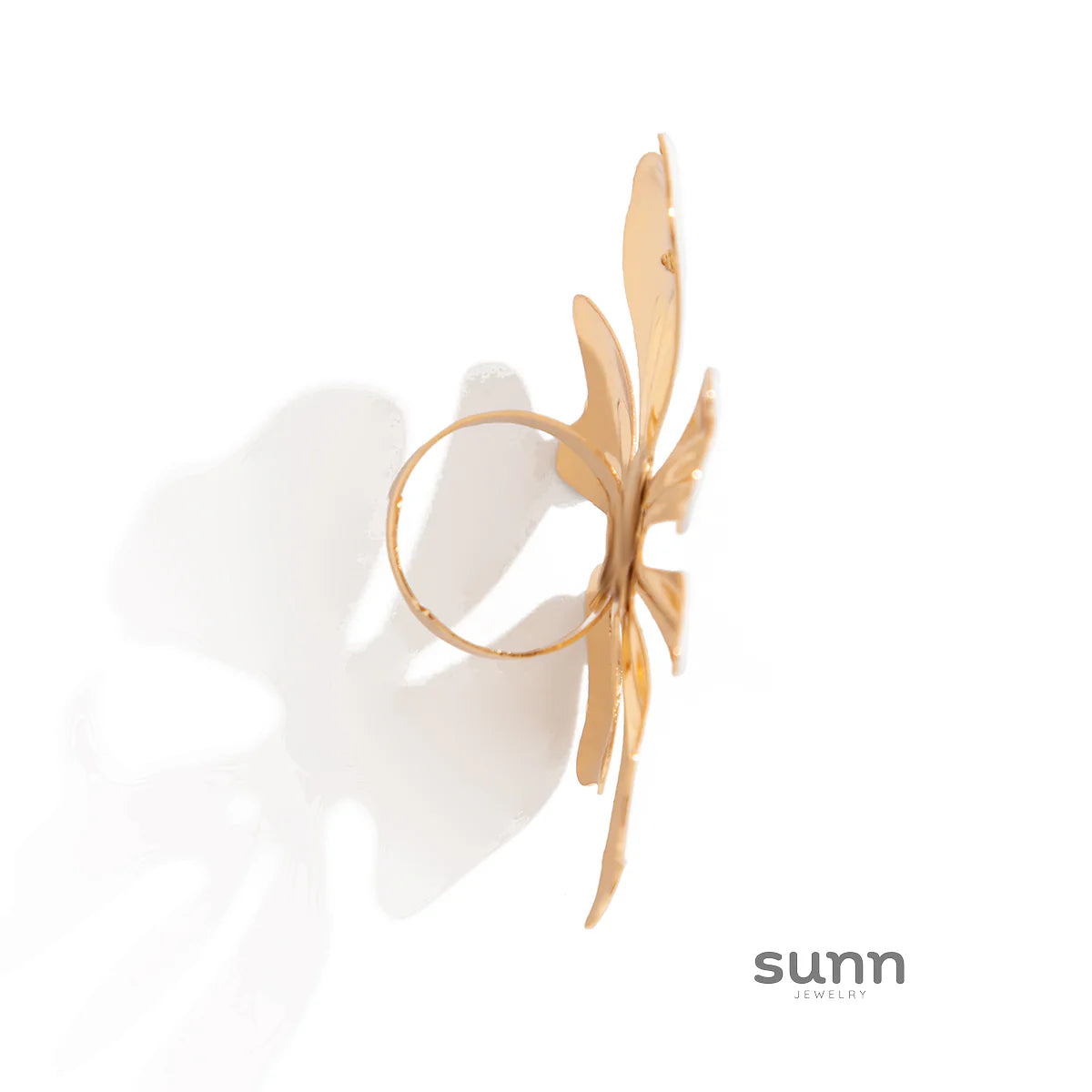 Ahaana Enamel Flower Ring