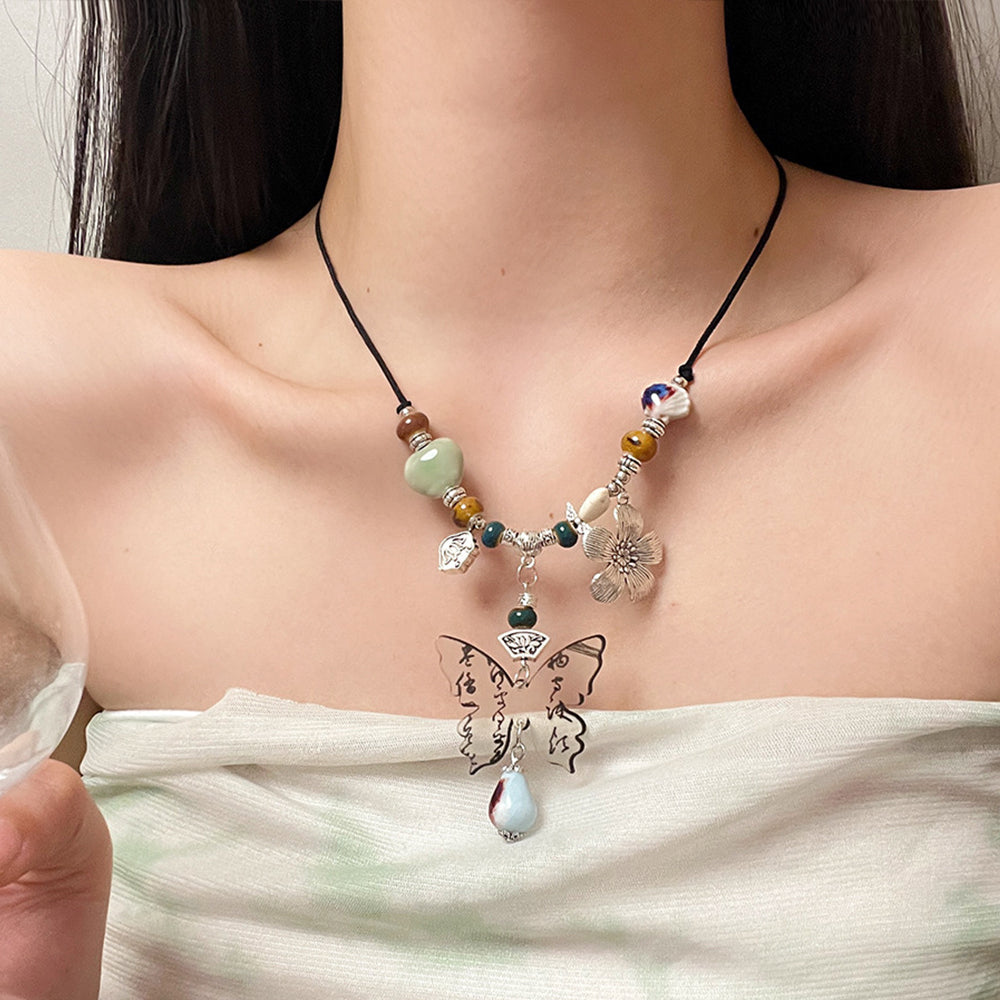 Ahna Ceramic Butterfly Necklace [BQL6KHD3]