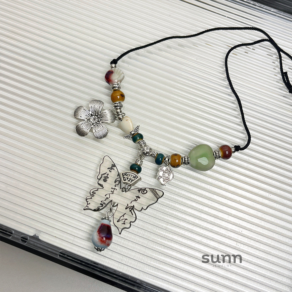 Ahna Ceramic Butterfly Necklace [Z1ITC86G]