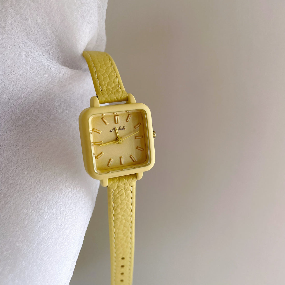 Ailen Vibrant Square Watch [KNU89Y0X]