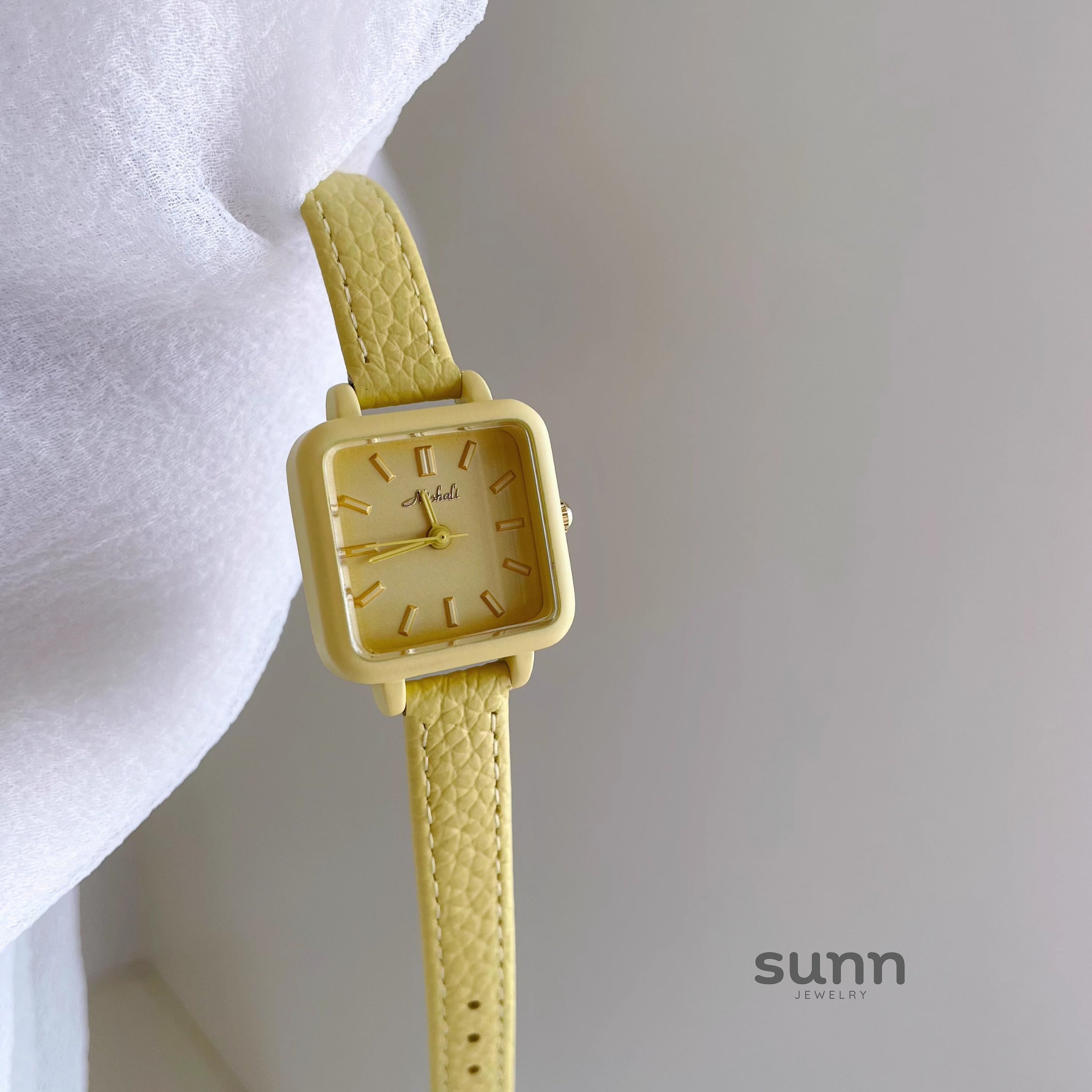 Ailen Vibrant Square Watch [38IOX8UO]
