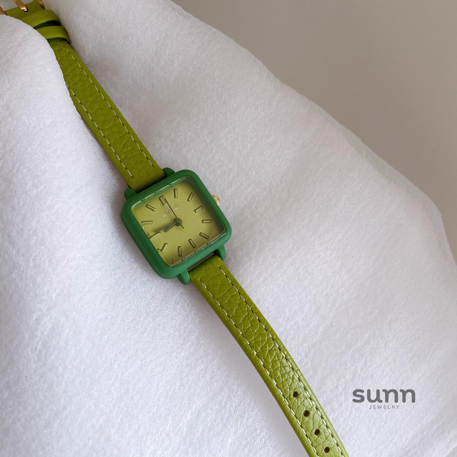 Ailen Vibrant Square Watch [WBT4OHGL]