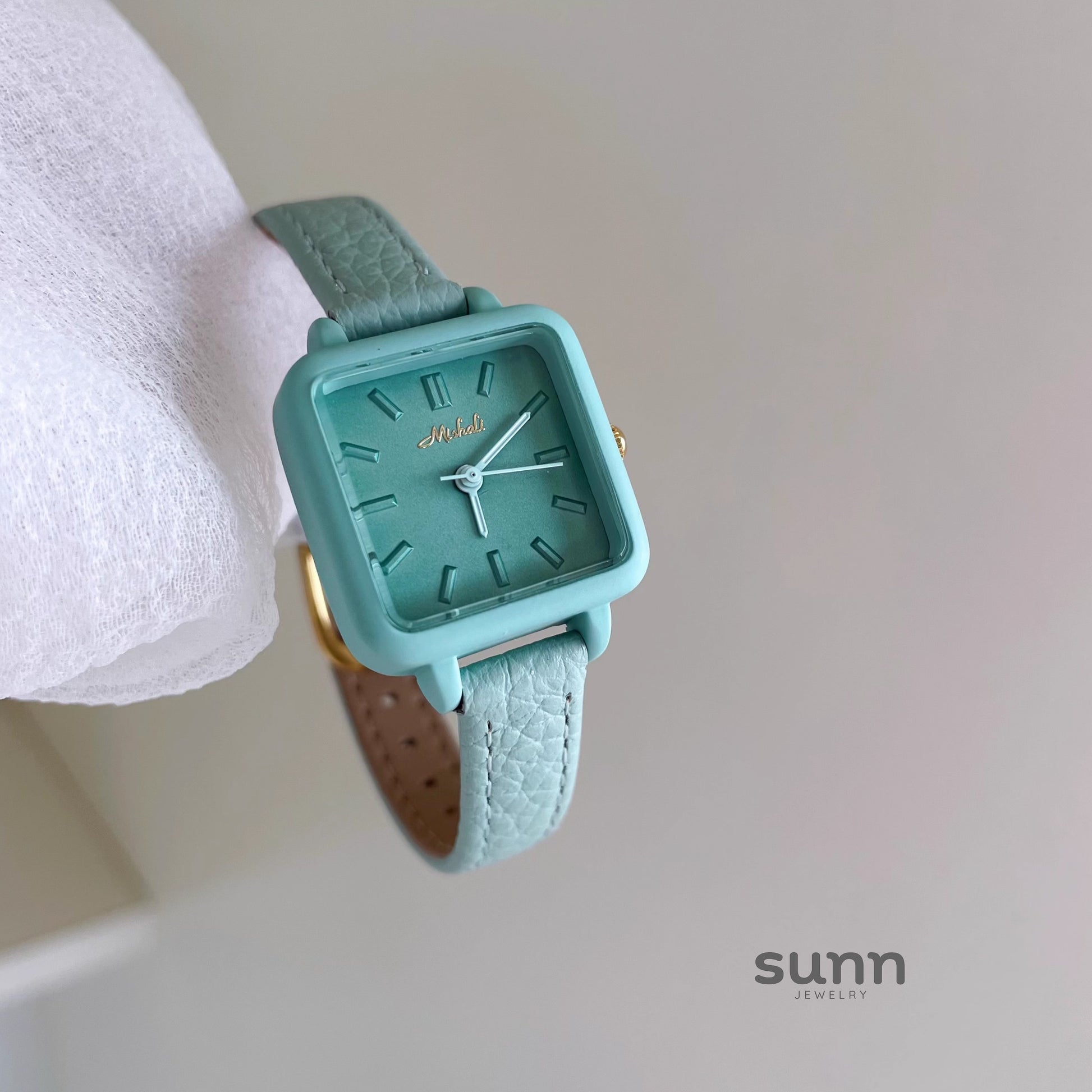 Ailen Vibrant Square Watch [AKSZ4N4Y]
