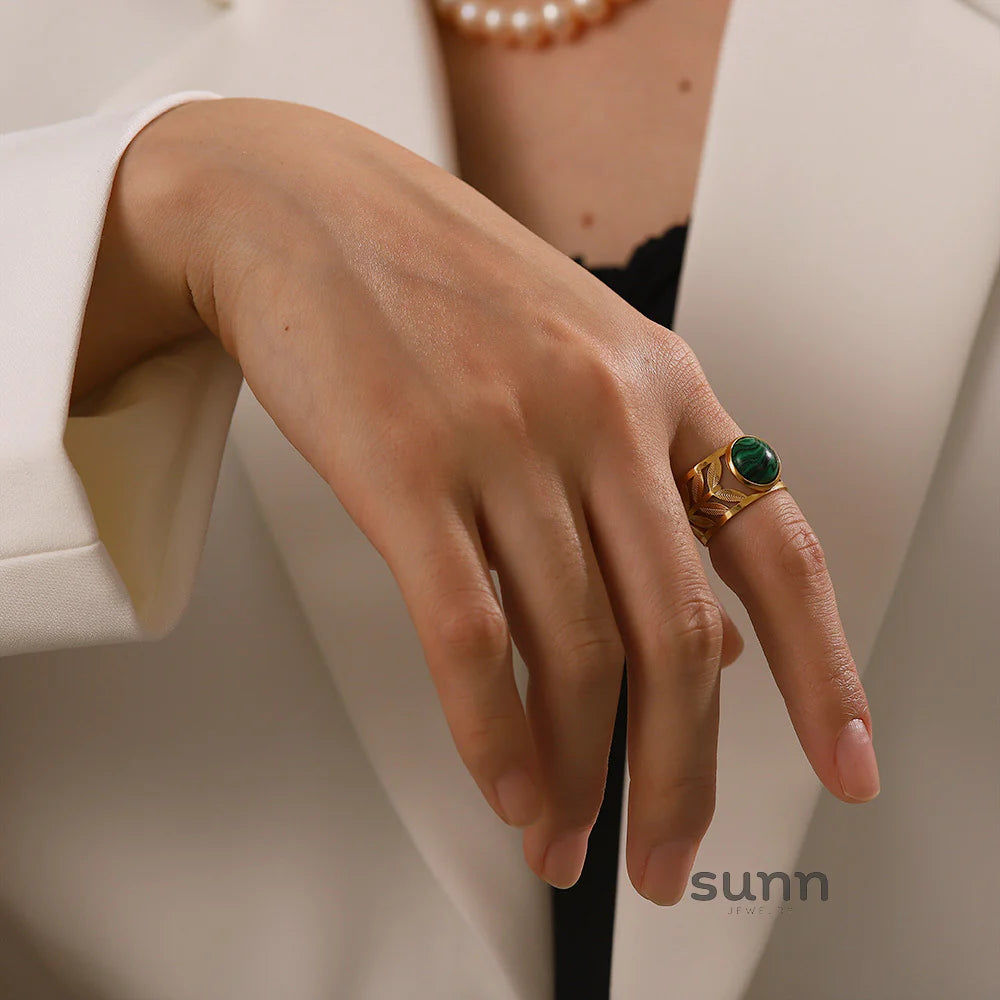 Ailin Gilded Leaf Gemstone Ring