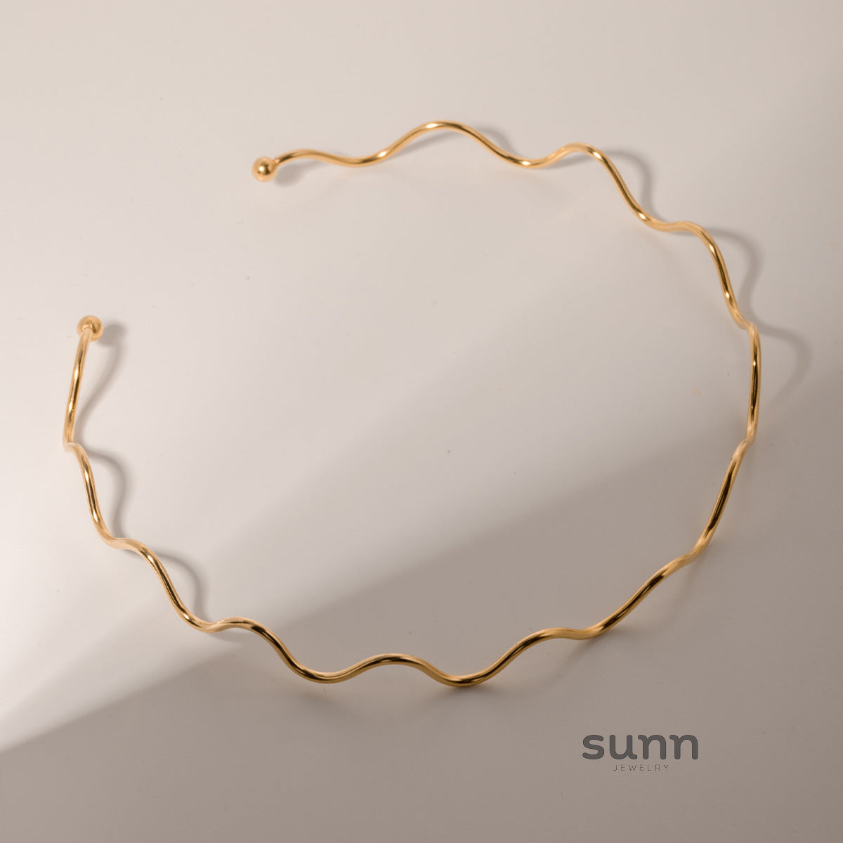 Ailin Minimalist Wave Necklace [PMYBHJ5C]