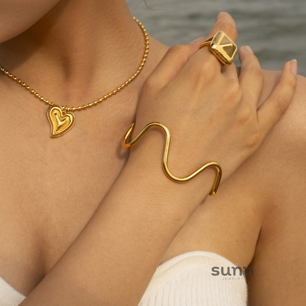 Ailin Minimalist Wave Necklace [ZDT13GI7]