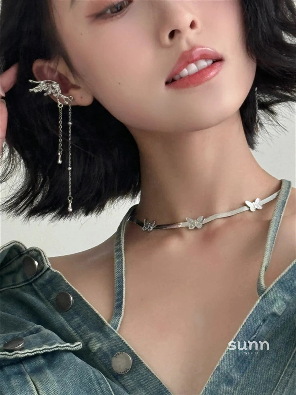 Ailis Butterfly Snake Chain Choker