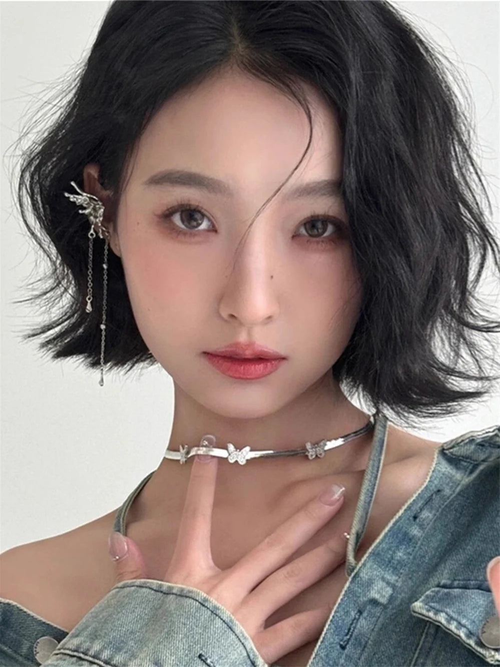Ailis Butterfly Snake Chain Choker