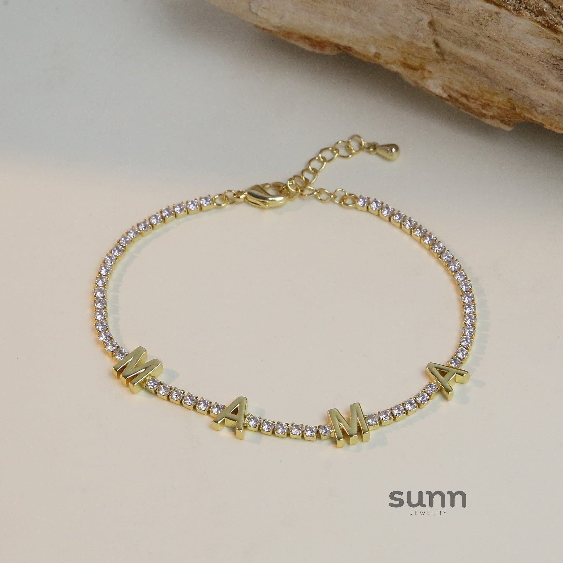 Ailyn Pave Mama Bracelet [TEDCK8K3]