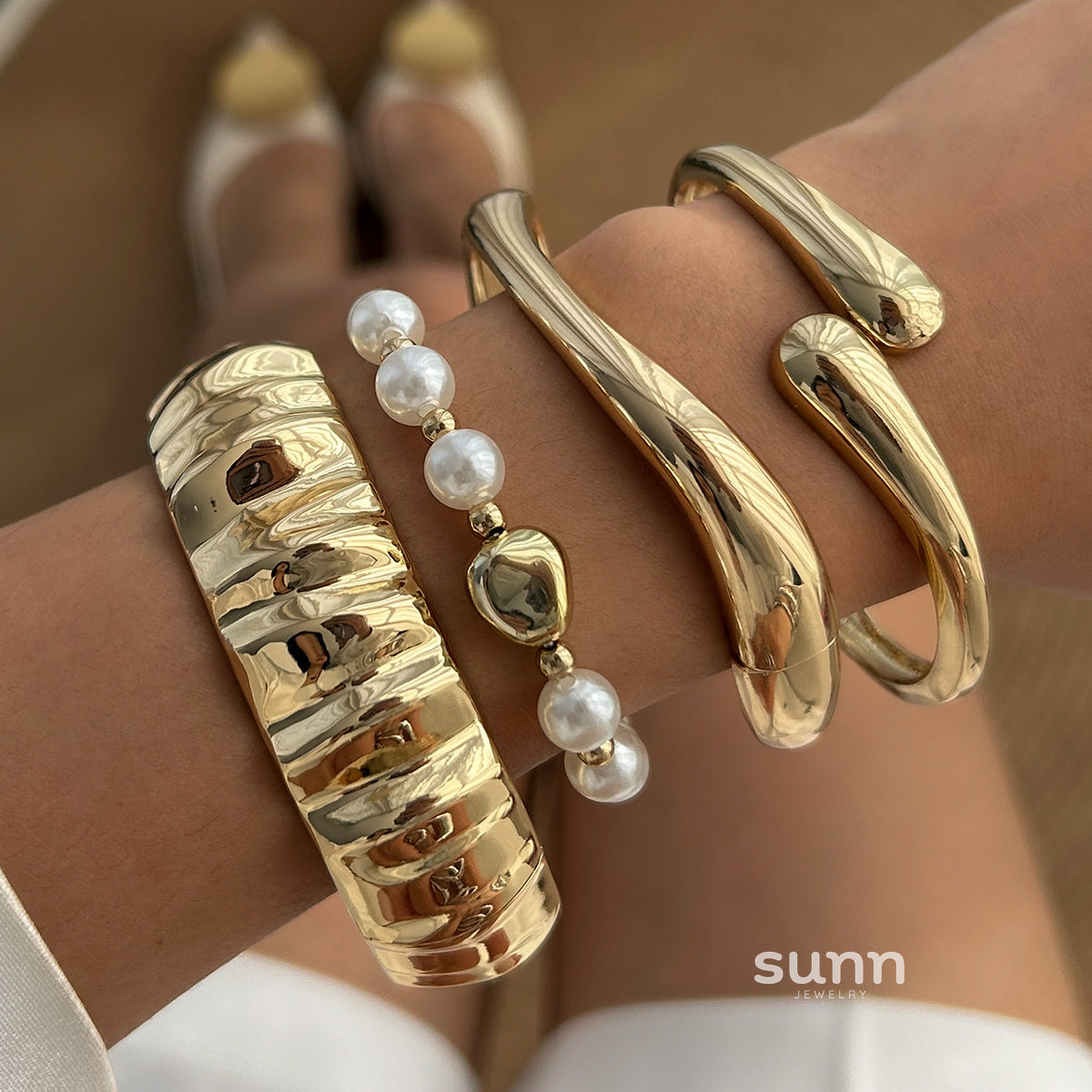 Ailynn Asymmetrical Pleated Metal Bracelet [LAR9MWN5]