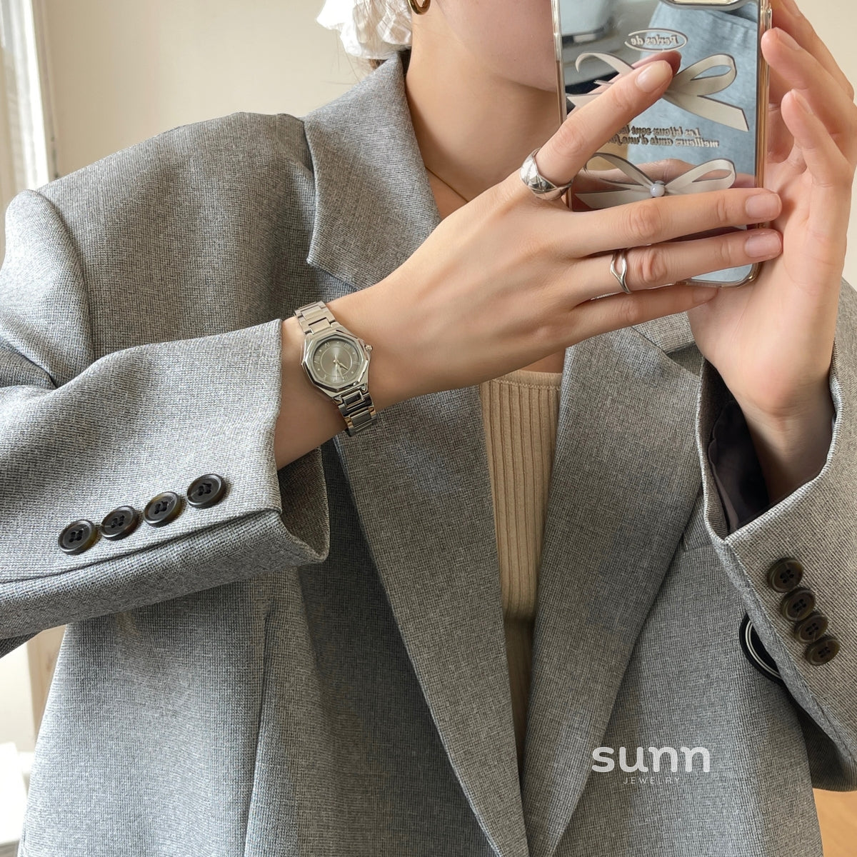 Aime Polished Steel Watch [GHEGIJDY]
