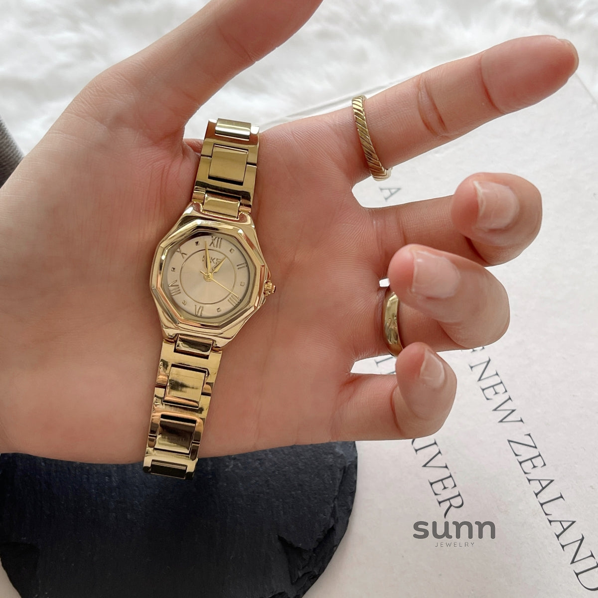 Aime Polished Steel Watch [V7V16U8M]