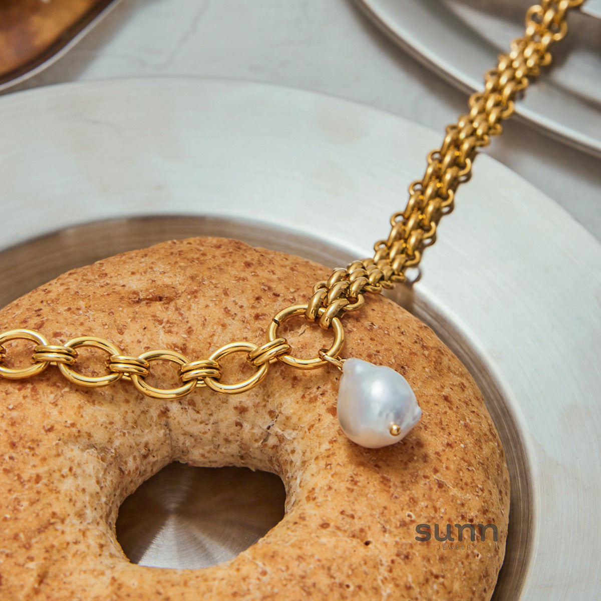 Ainara Delicate Pearl Necklace [ZWPZMOZM]