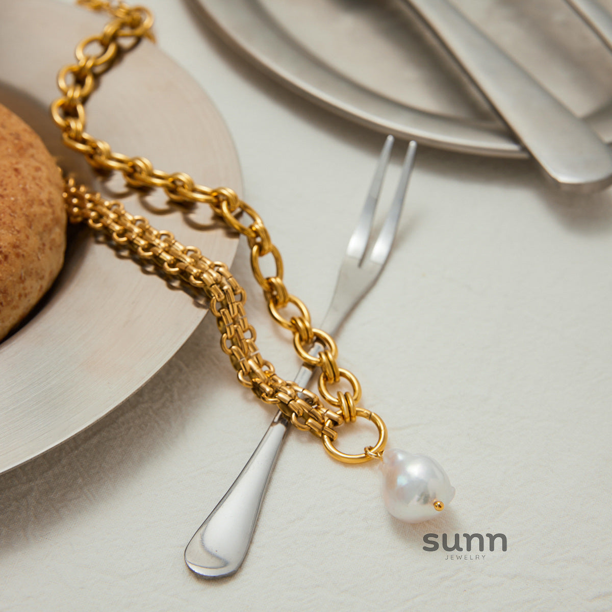 Ainara Delicate Pearl Necklace [308FY1B0]