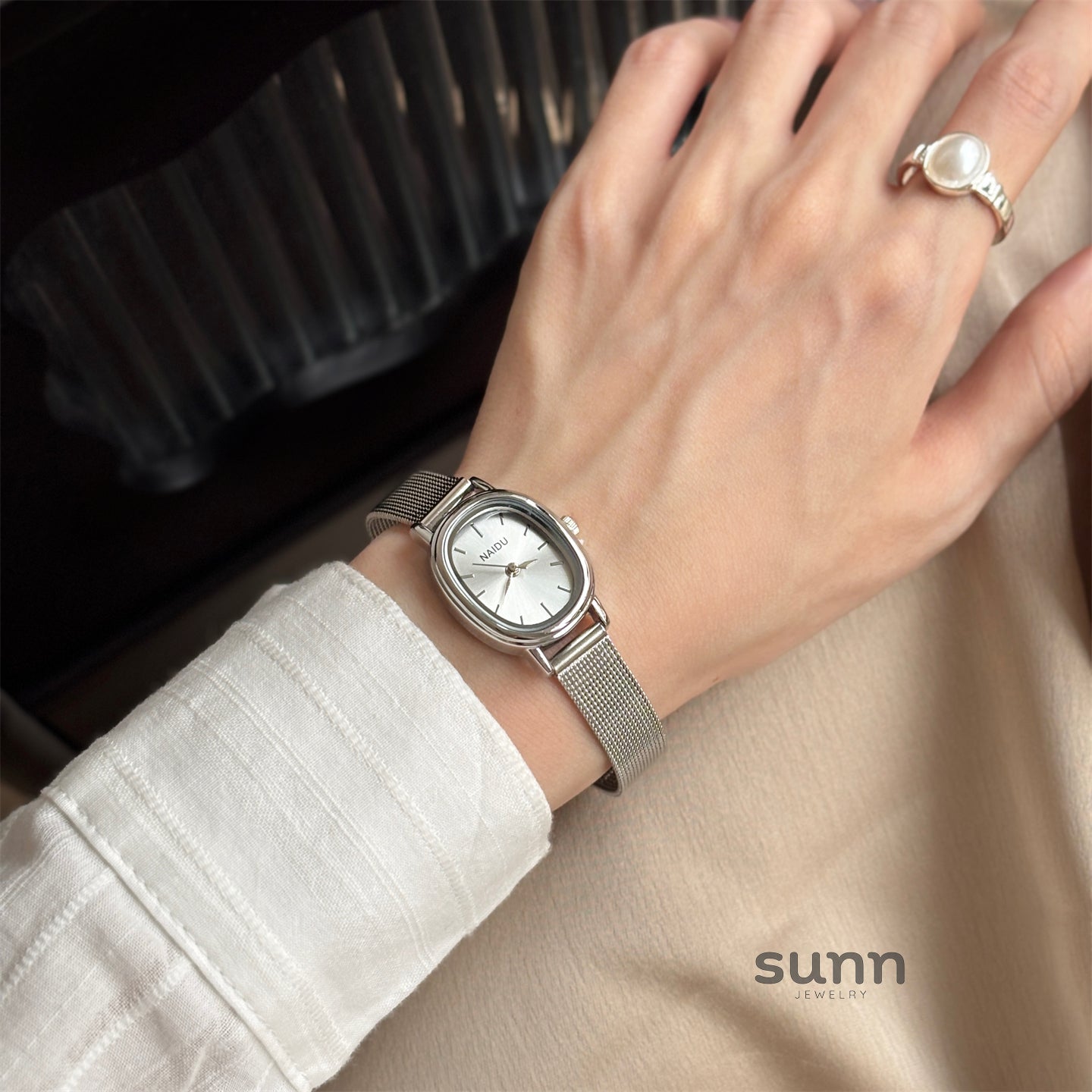 Ainara Retro Mesh Watch [F6NLMBAE]