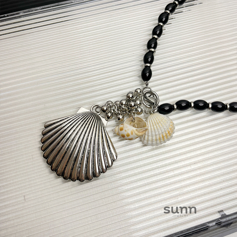 Ainslie Mother-of-Pearl Grape Necklace [LE76UCV3]