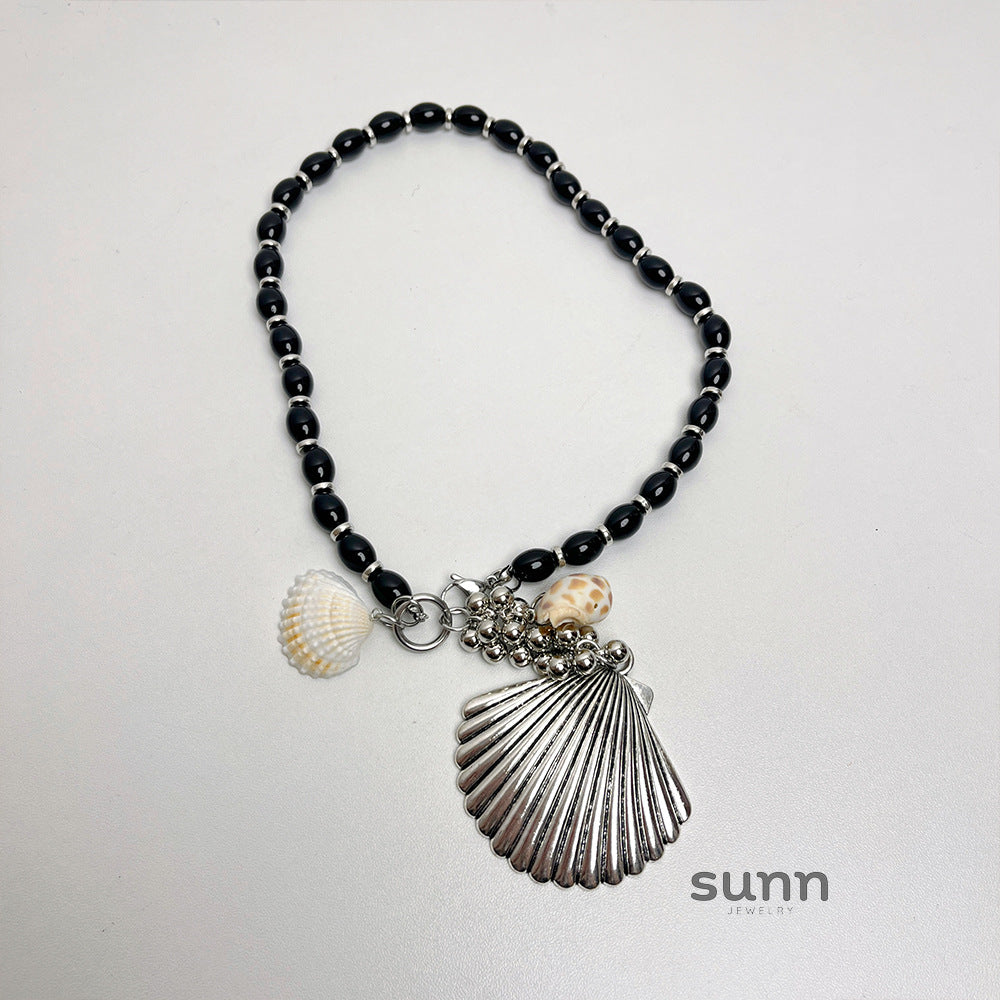 Ainslie Mother-of-Pearl Grape Necklace [HNAPFP56]