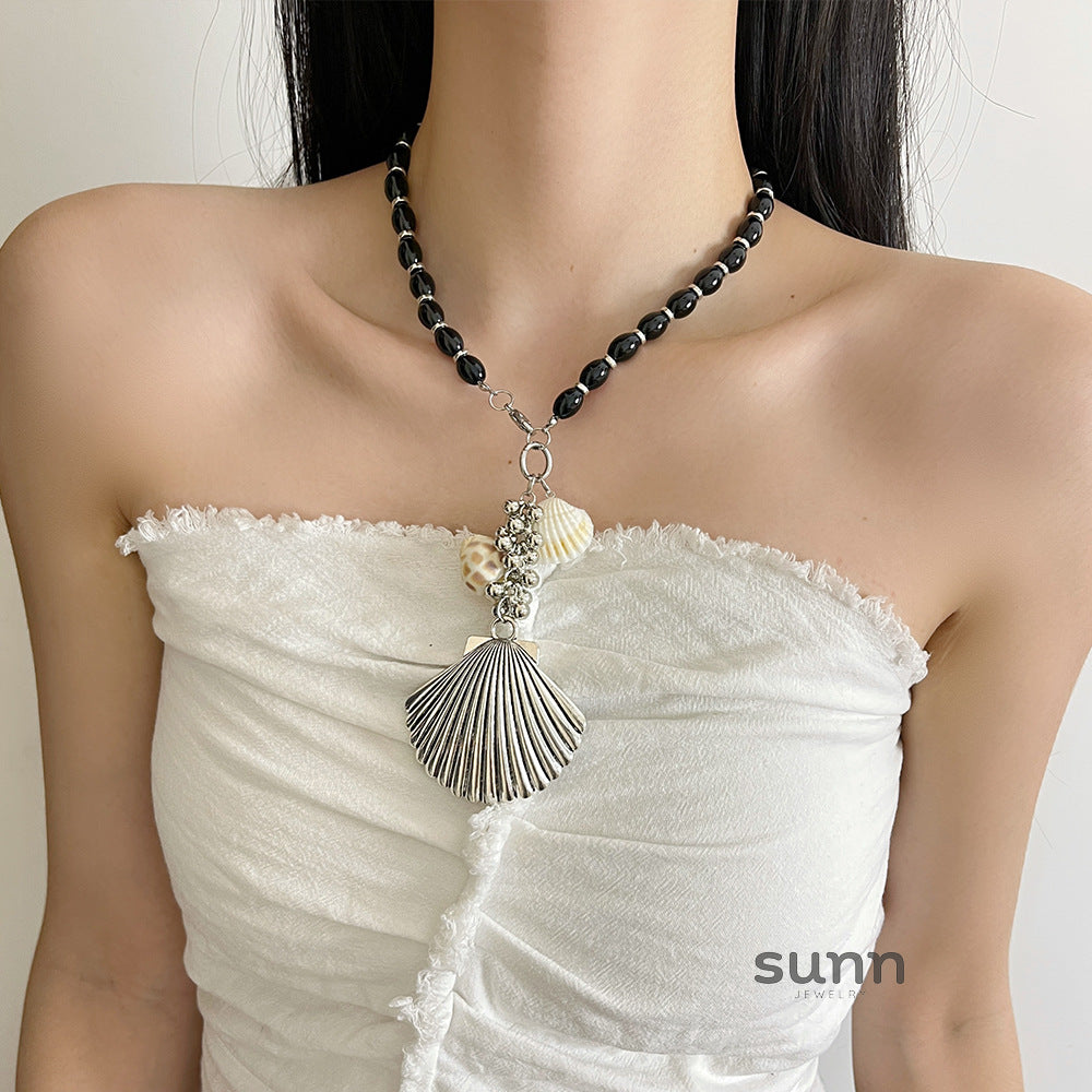 Ainslie Mother-of-Pearl Grape Necklace [58E98DNY]