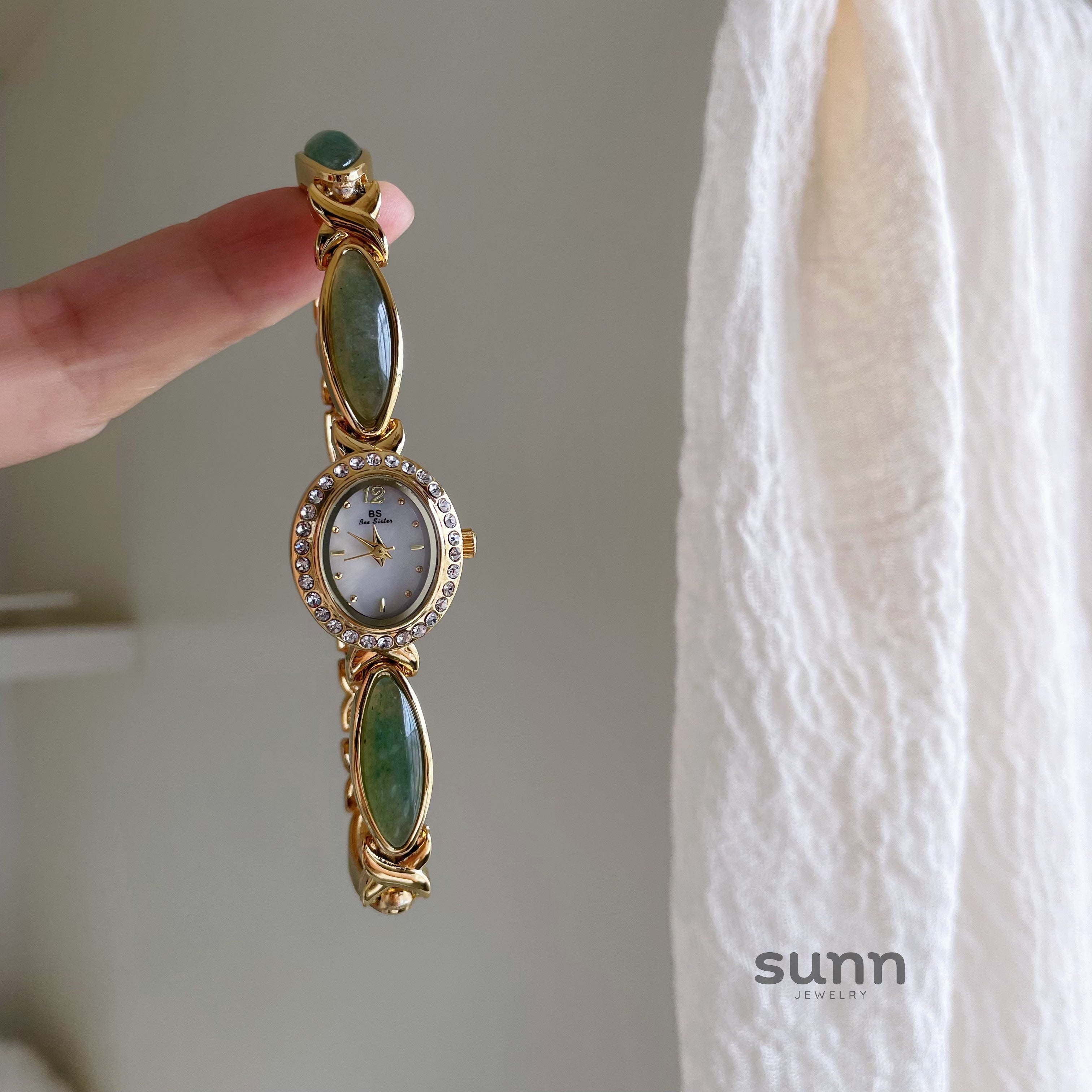 Ainslie Refined Bracelet Watch [6SPJPC5Z]