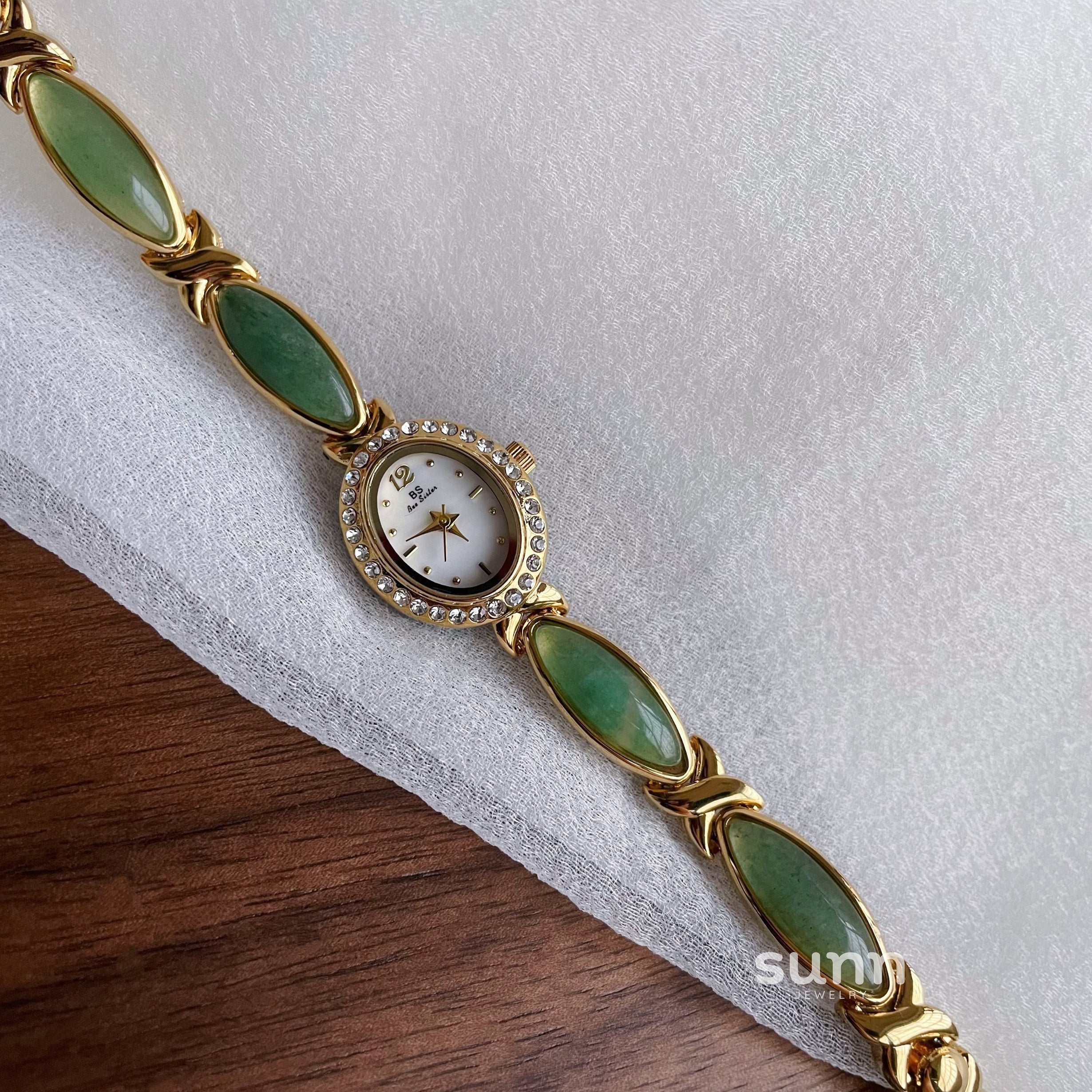 Ainslie Refined Bracelet Watch [0AOTJPE8]