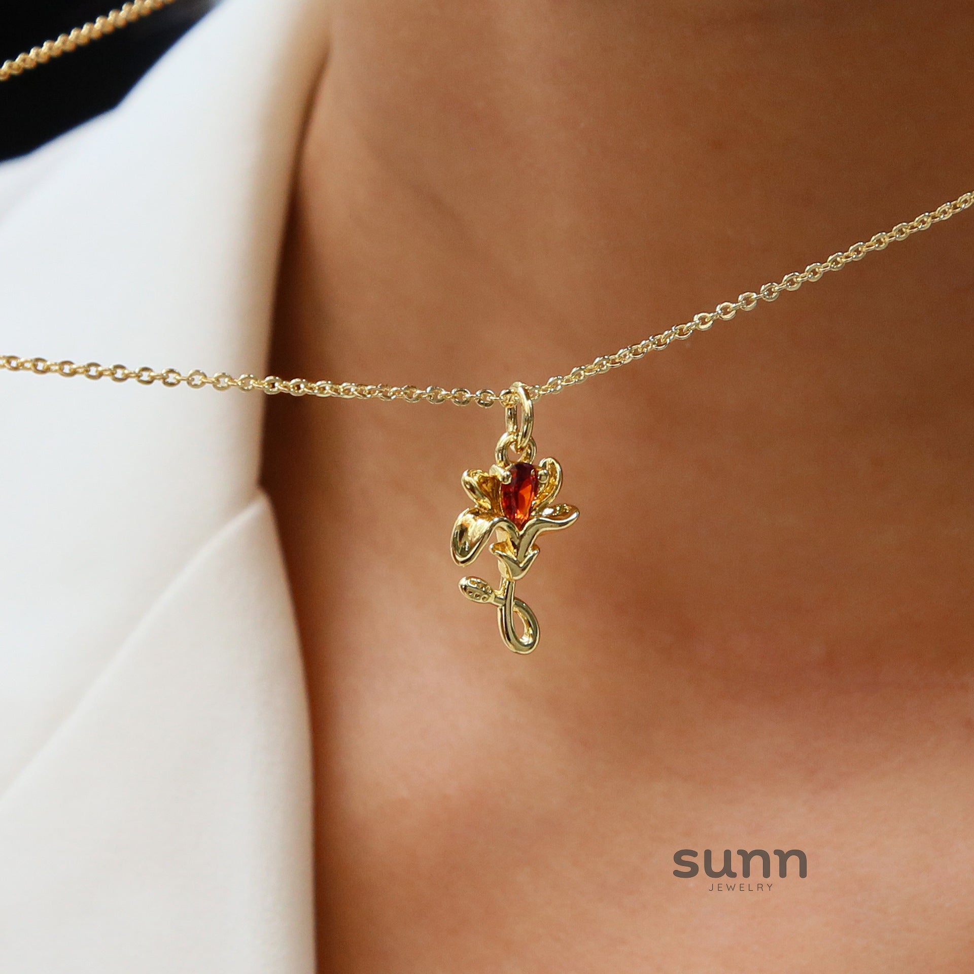 Ainslie Zircon Flower Necklace [230M1XT5]