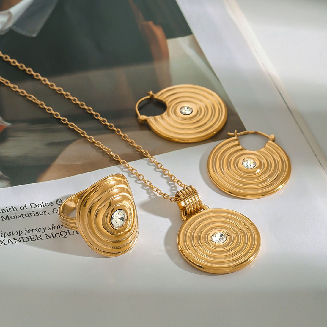 Aitanna Oval Diamond Jewelry Set [WMRS6KX6]
