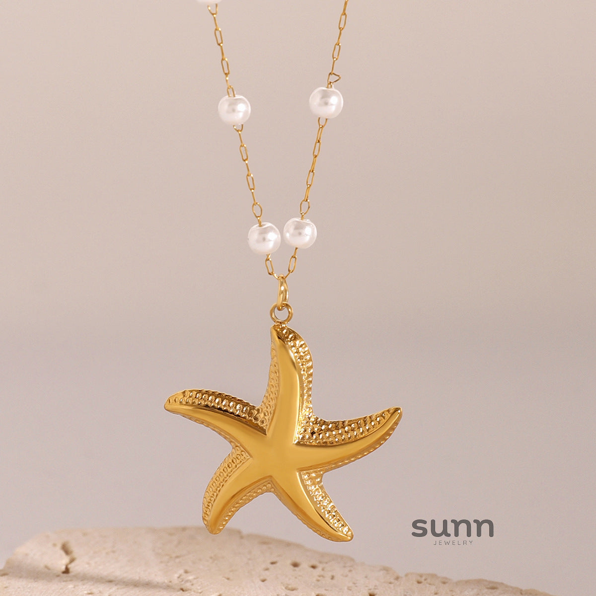 Aithana Pearl Starfish Necklace [F8RGW5TT]