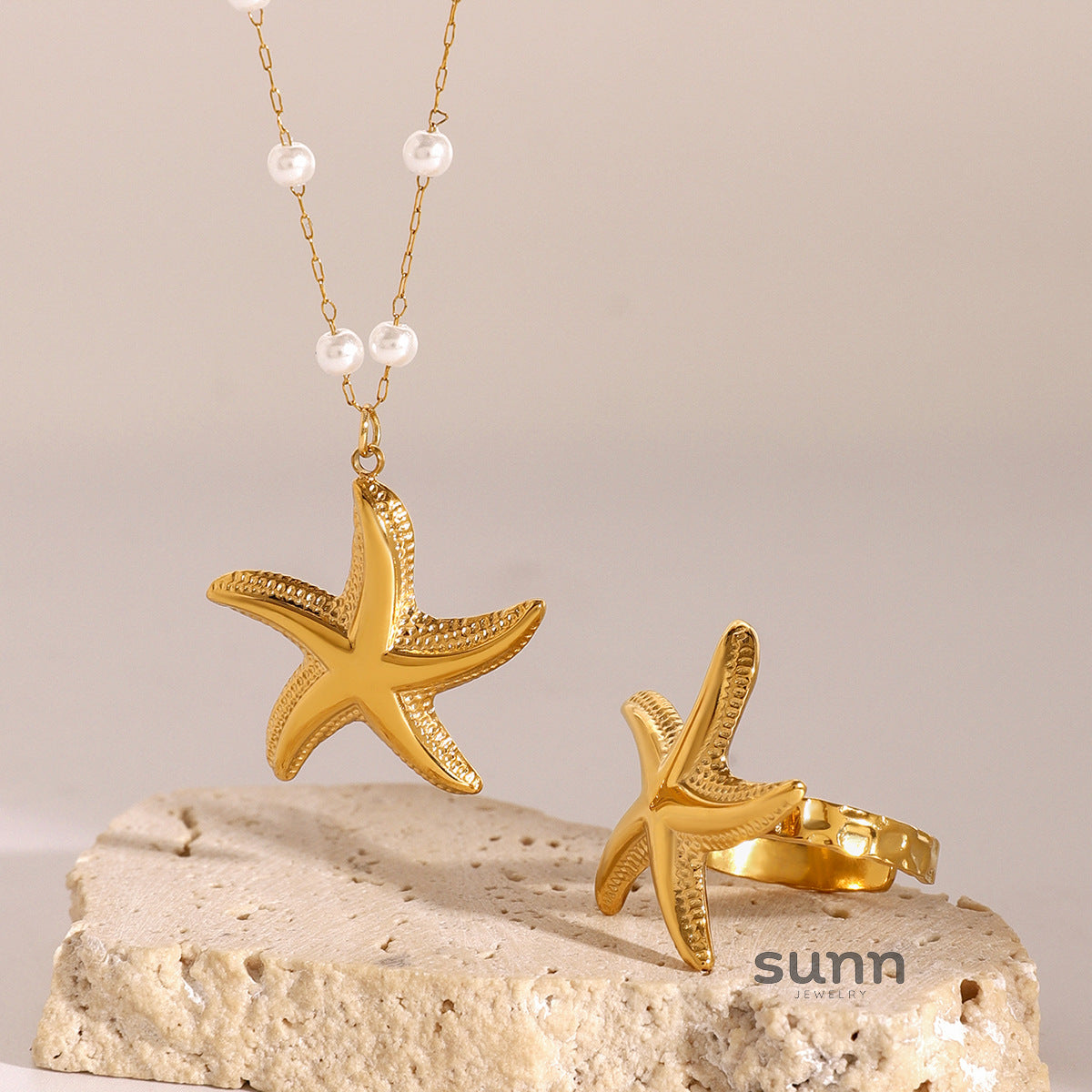 Aithana Pearl Starfish Necklace [QLUFC0SQ]