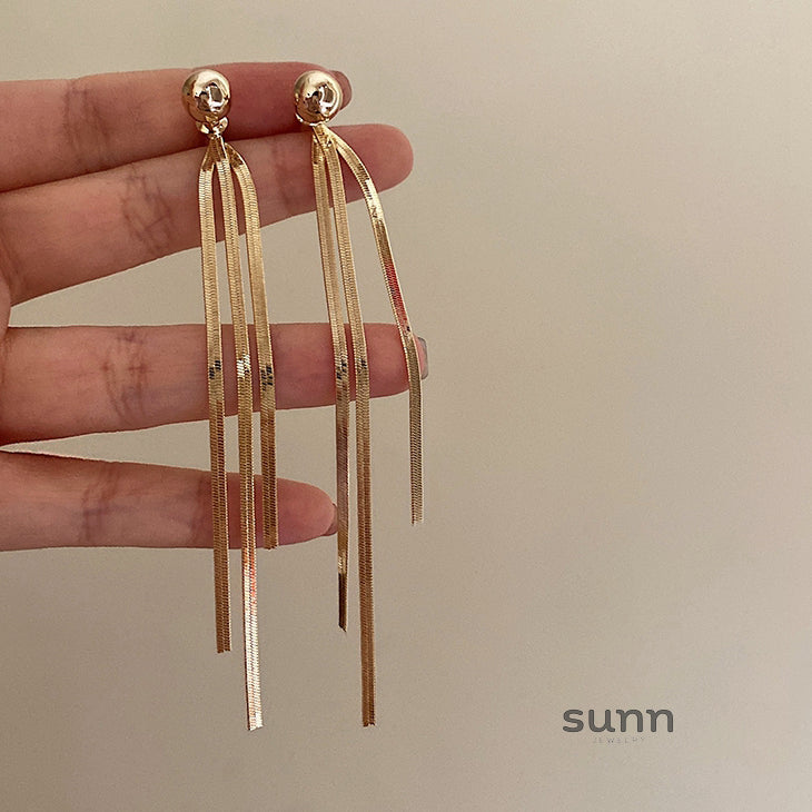 Aivah Serpent Chain Earrings [GQWELIHT]