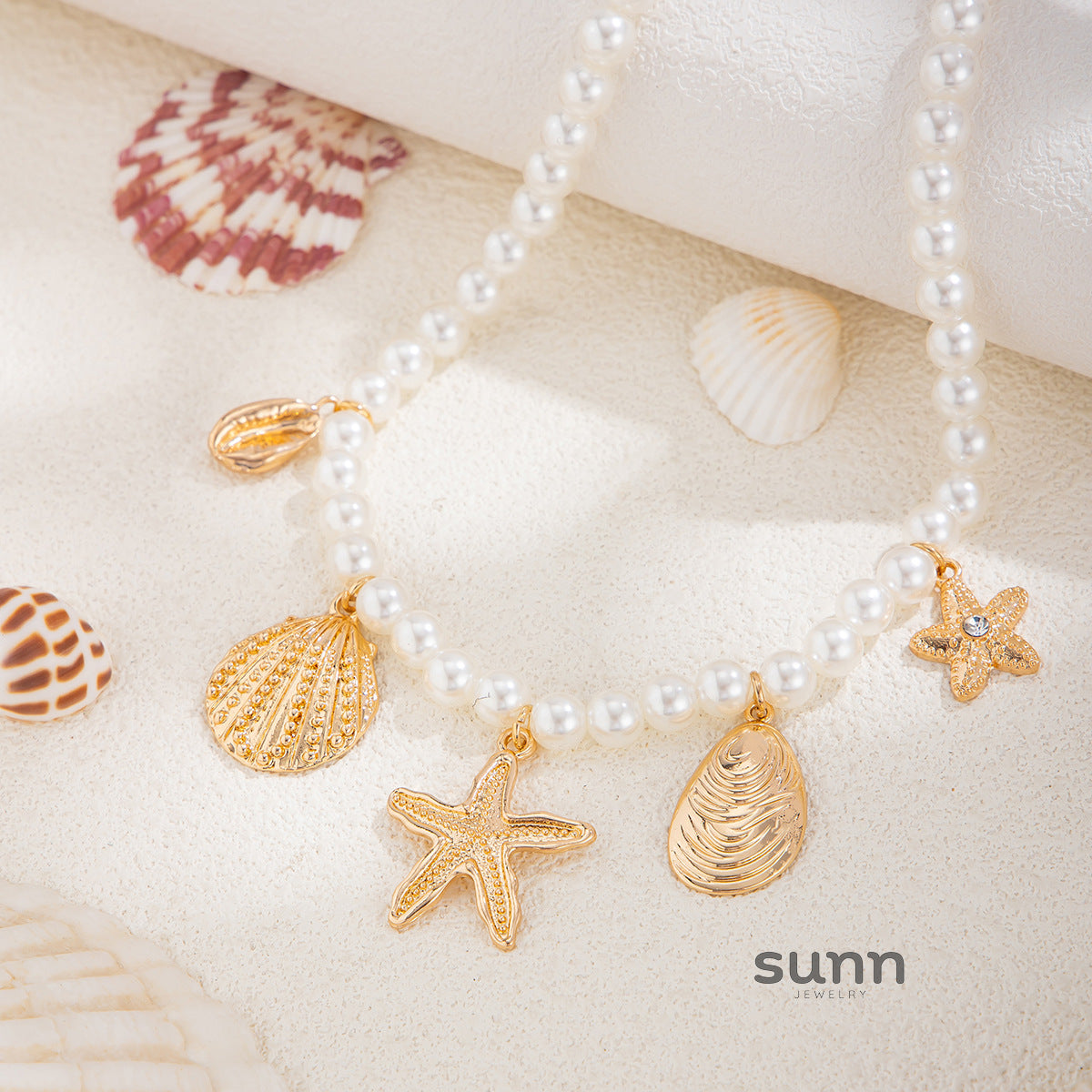 Aiya Irregular Pearl Heart Necklace [PXVA8VB8]