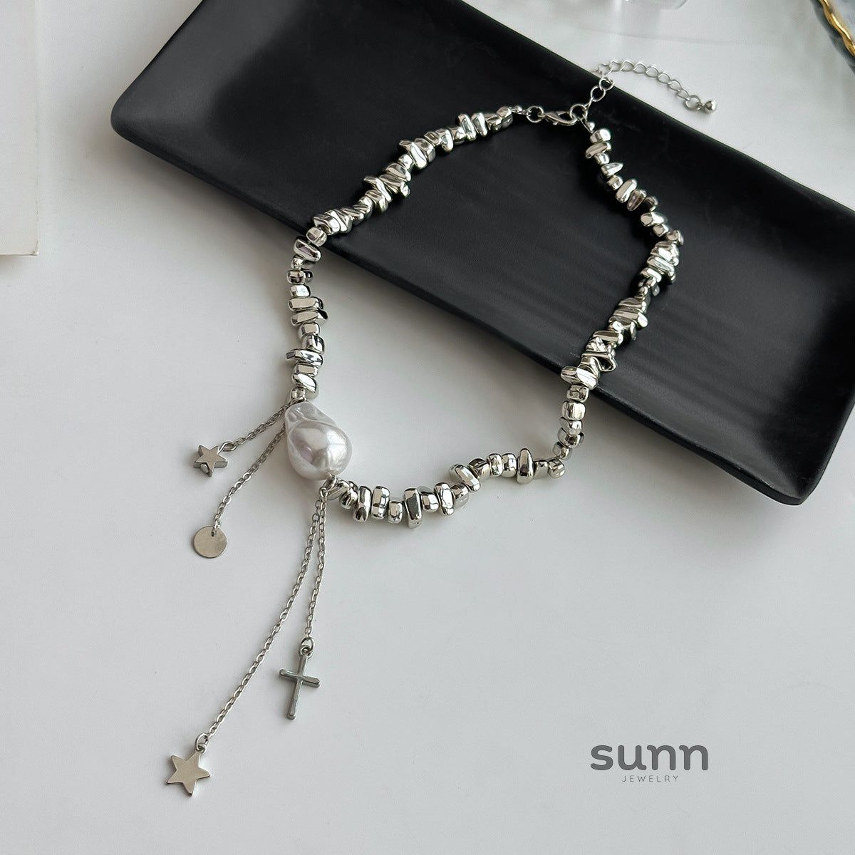 Aiya Irregular Pearl Heart Necklace [GDJQOJ6V]