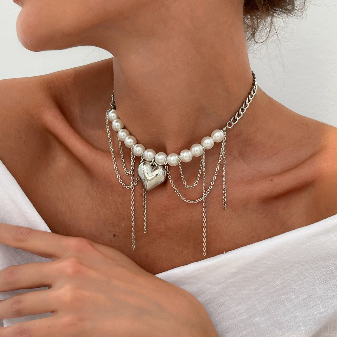 Aiya Irregular Pearl Heart Necklace [T08B9O7C]