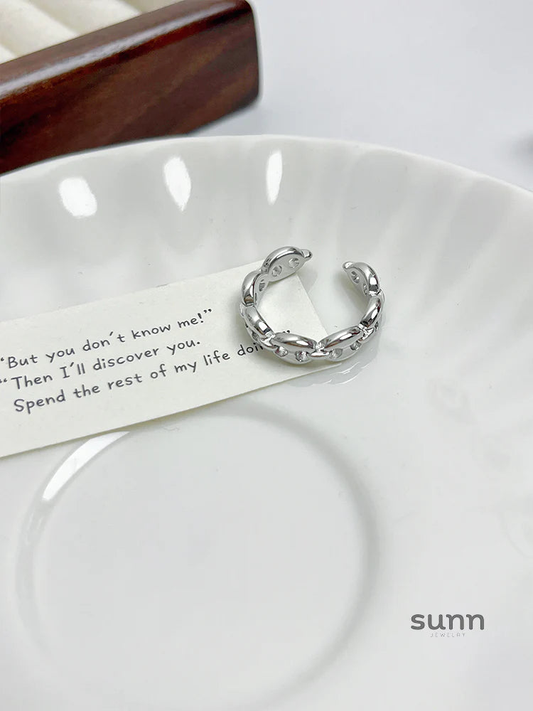 Alani Double Layer Twisted Ring