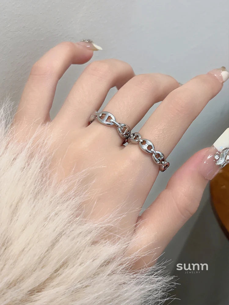 Alani Double Layer Twisted Ring