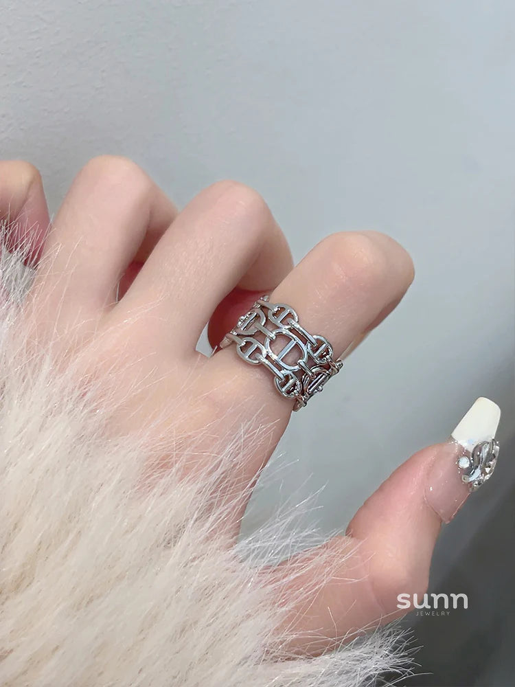 Alani Double Layer Twisted Ring