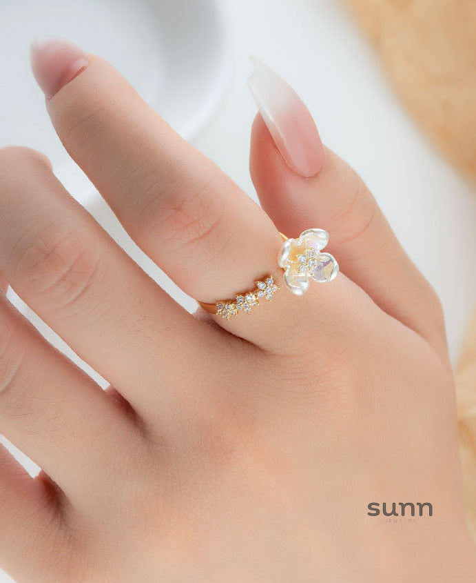Alania Iridescent Flower Open Ring [NYT7SQBA]