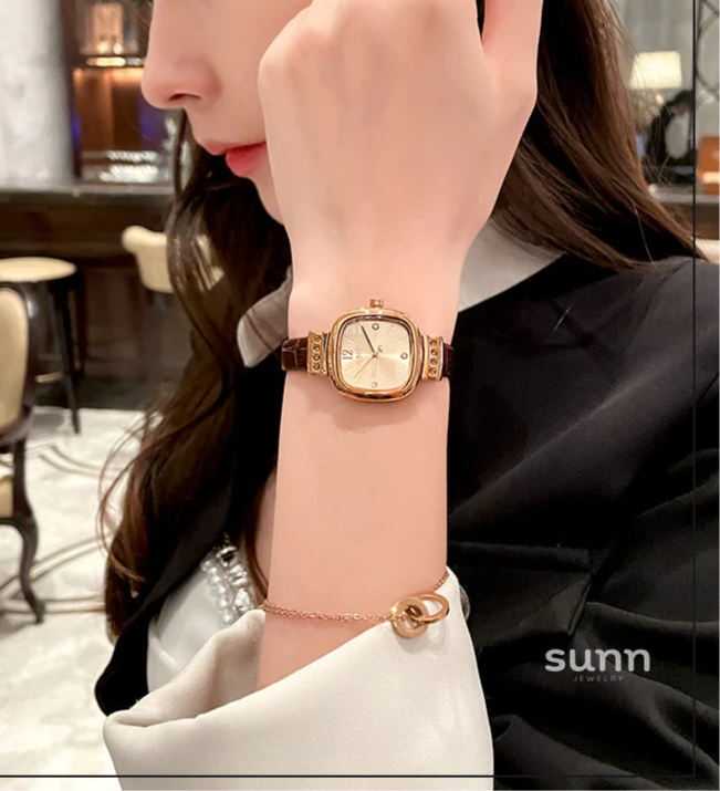 Alanis Square Brown Watch