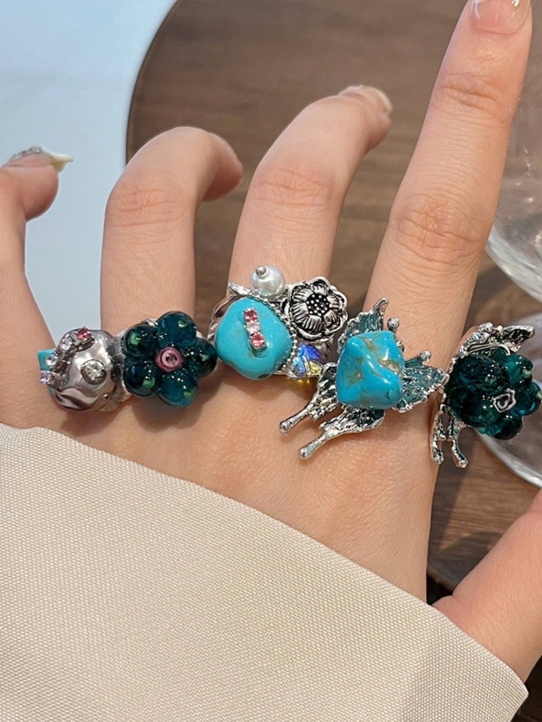Alany Retro Butterfly Ring [B384DUUO]