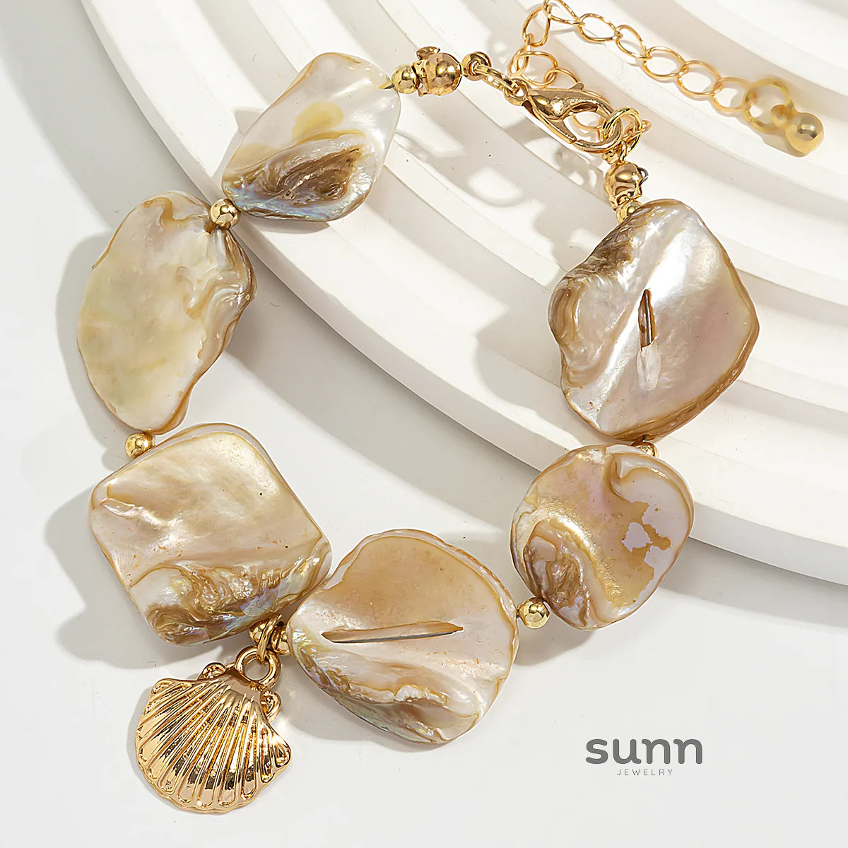 Alaura Scallop Charm Chain