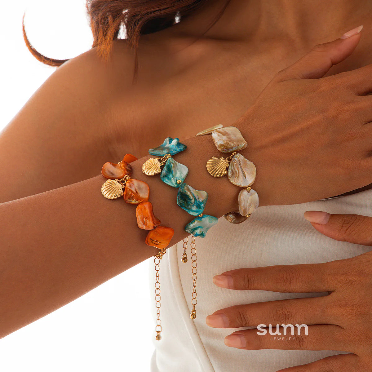 Alaura Scallop Charm Chain