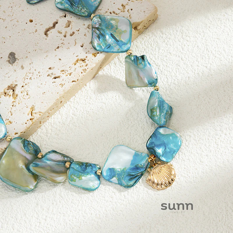 Alaura Scallop Charm Chain