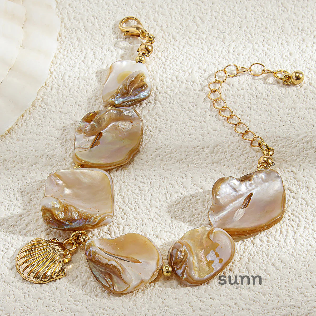 Alaura Scallop Charm Chain
