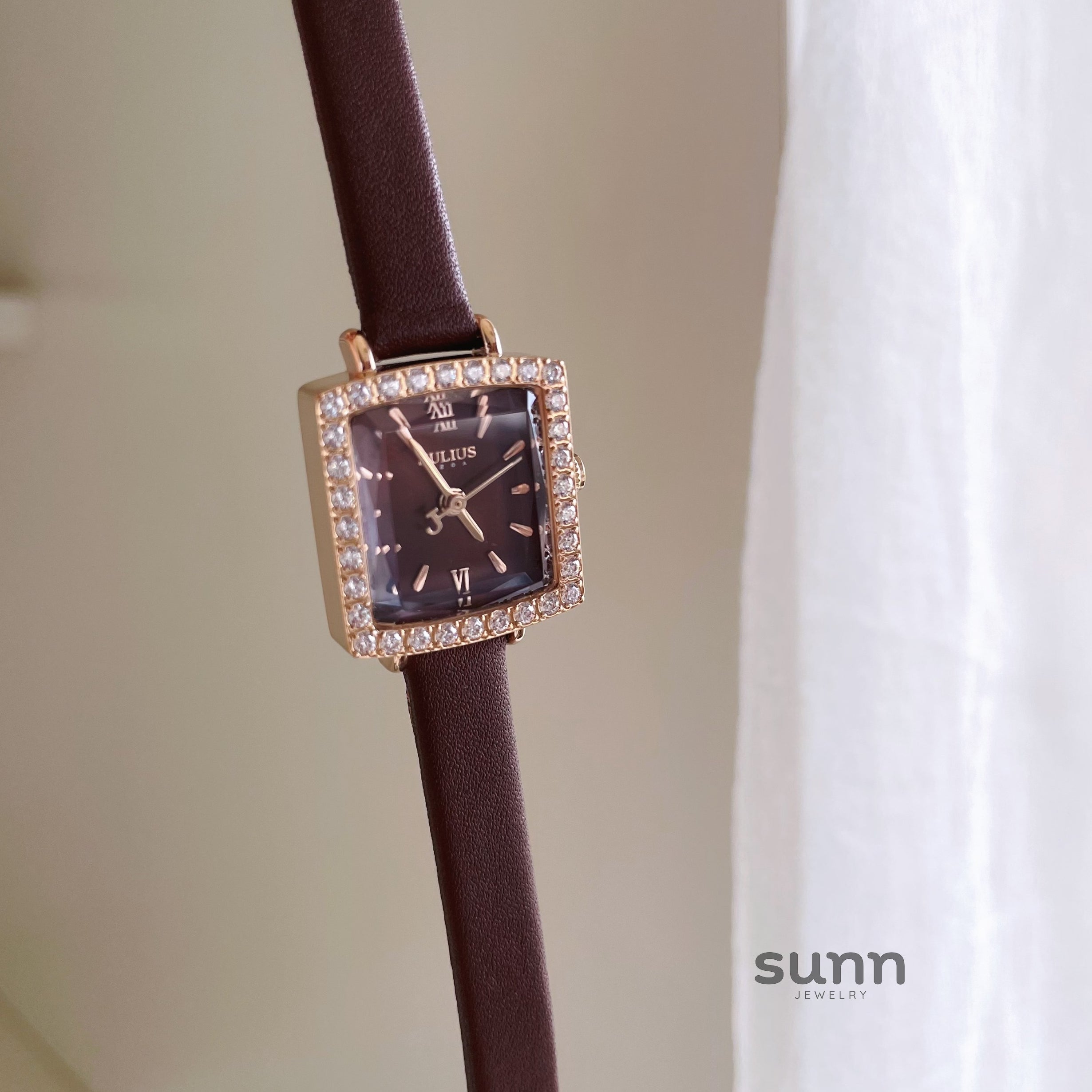 Alayiah Diamond Square Watch [03LE8SBA]