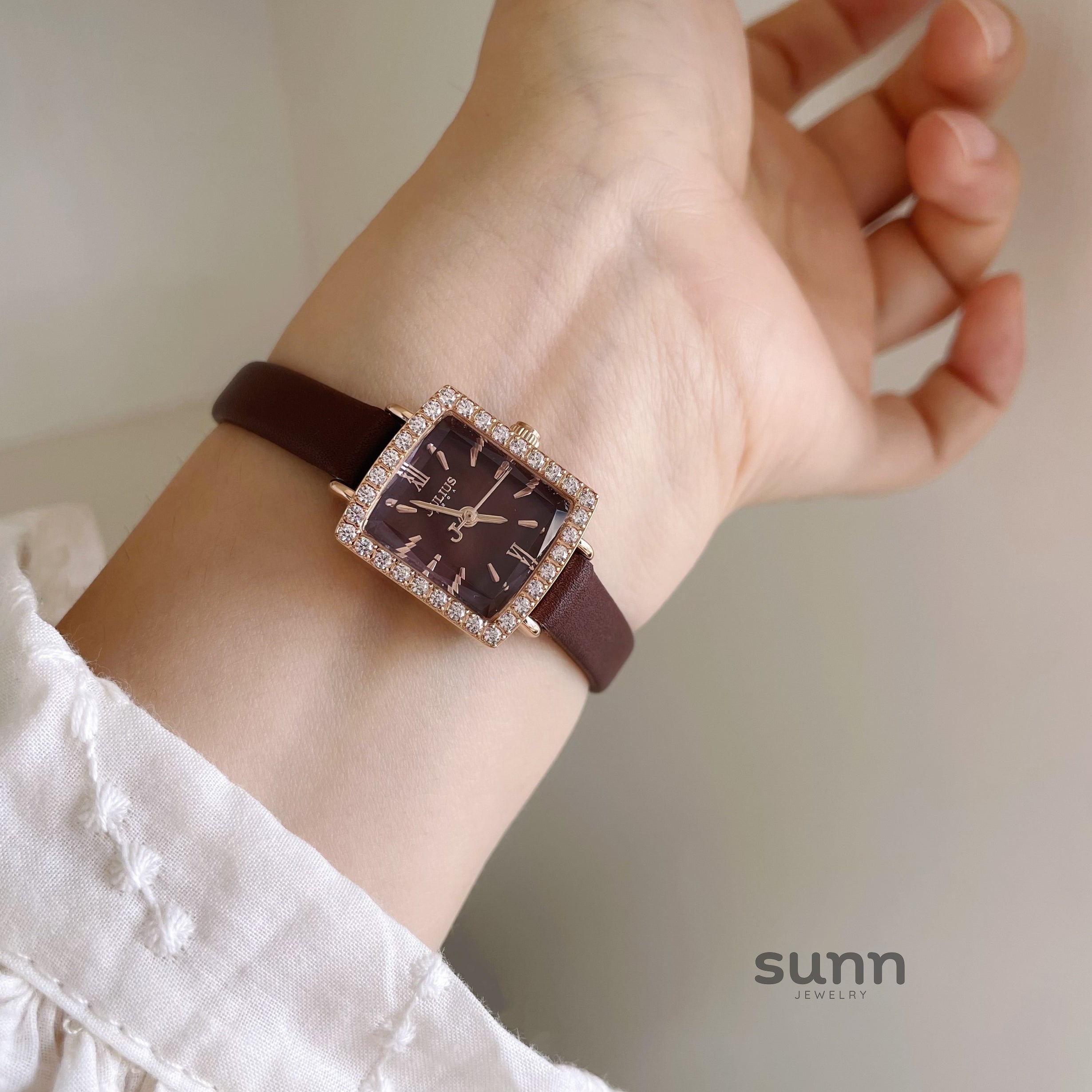 Alayiah Diamond Square Watch [2JH3TGLX]